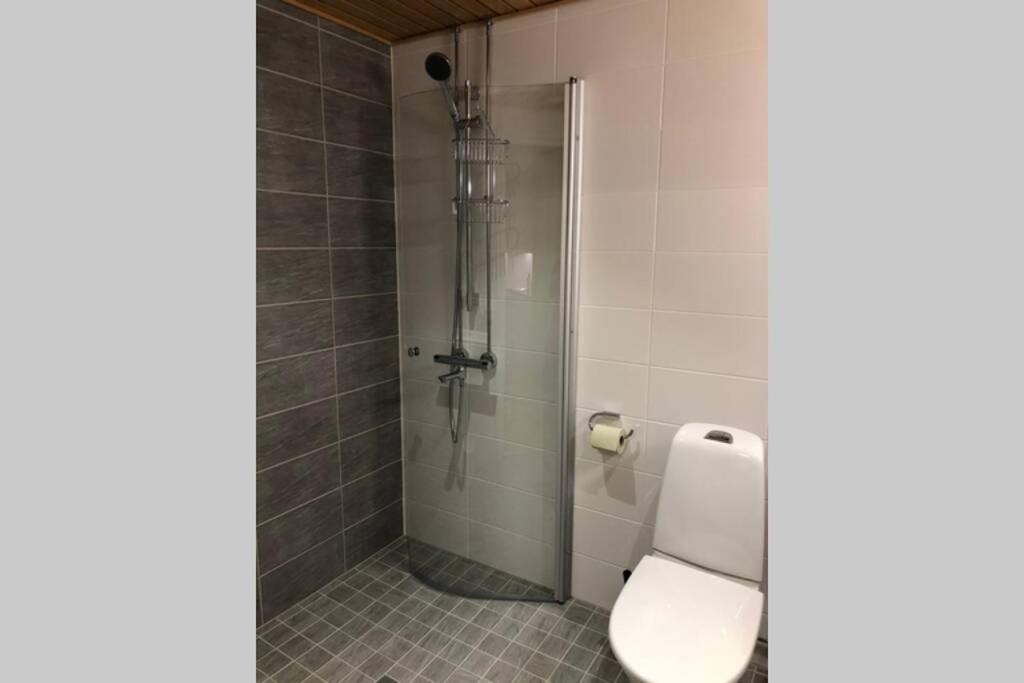 Keskustan Kaksio 45 M2 Autopaikalla, Rautatienkatu 19, 9 Krs Apartment Oulu Ngoại thất bức ảnh